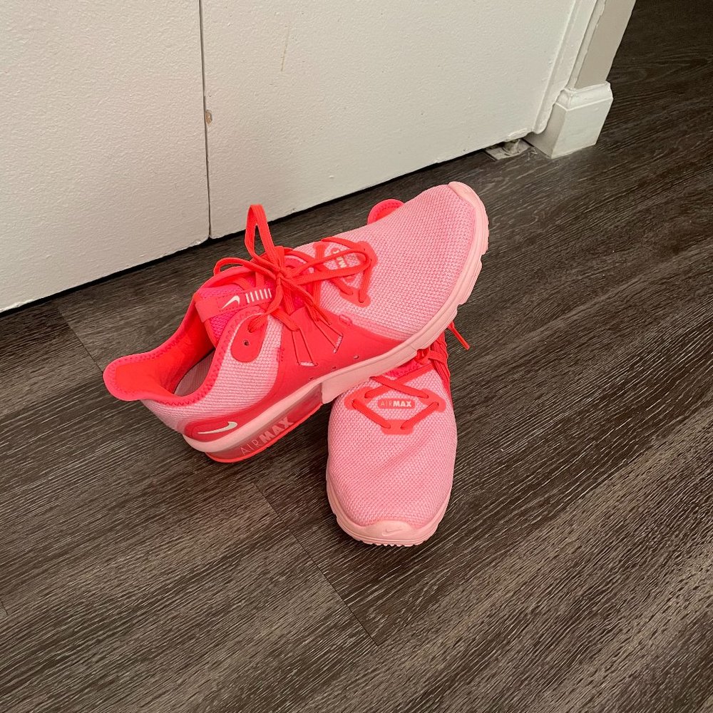 Nike Air Max Pink Size 8.5